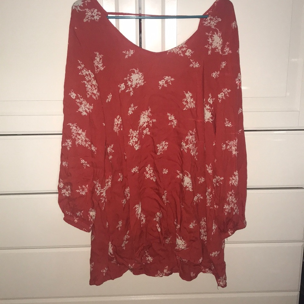 Short patterned Billabong dress